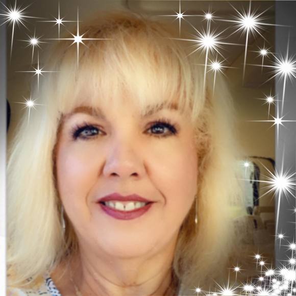 Meet your Posher, Kimberly - Picture 1 of 1